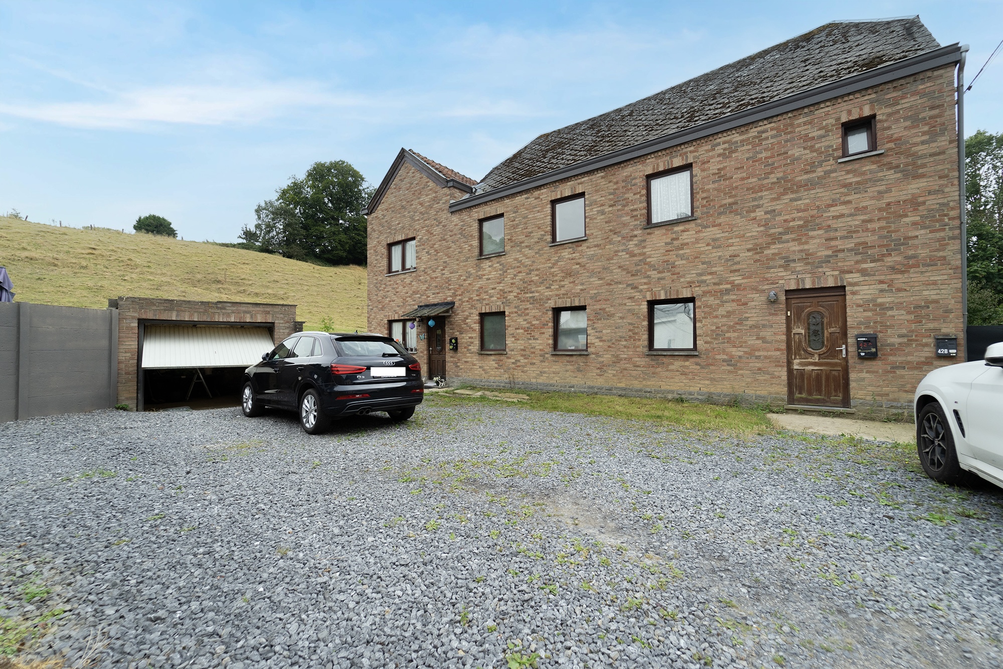 Immeuble de 3 logements avec jardin et 1 garage