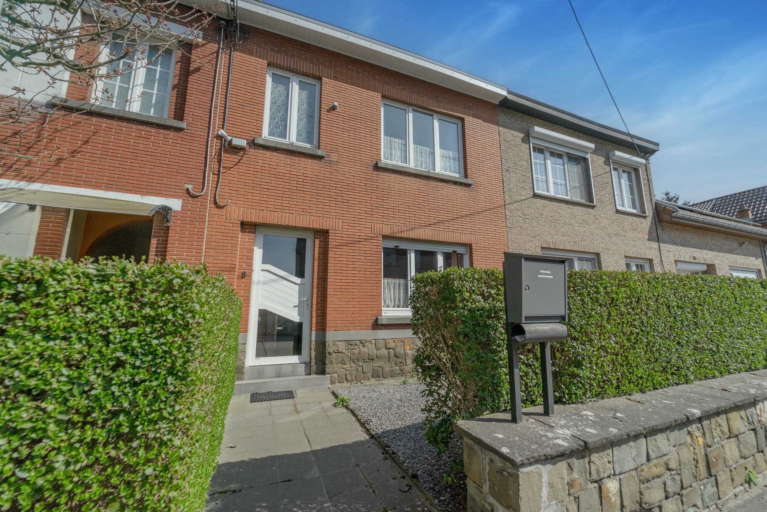 Charmante maison 3ch. avec terrasse et jardin Charmante maison 3ch. avec terrasse et jardin