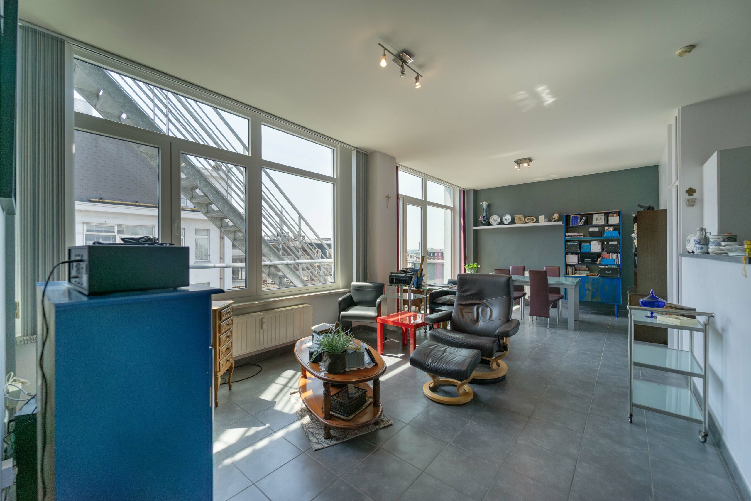 Très bel appartement 2ch. avec grande terrasse et parking